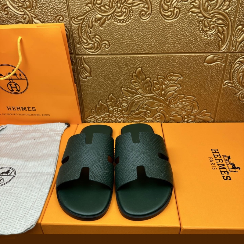 H**mes slippers